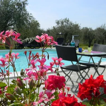 Rosso Di Sera Guest house 3*