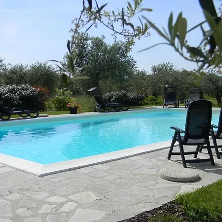 Guest house Rosso Di Sera 3*