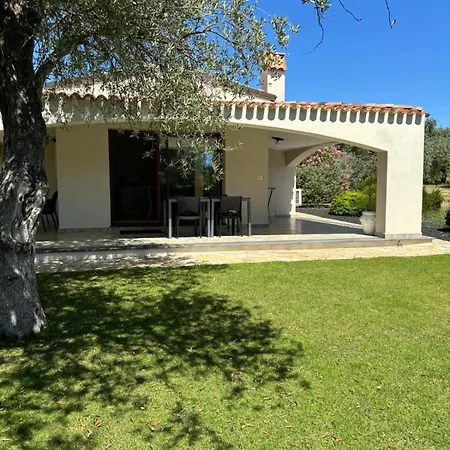 Guest house Rosso Di Sera 3*