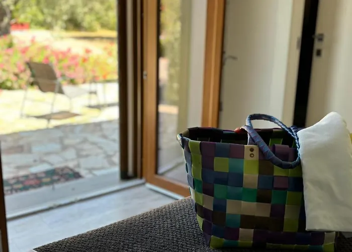 Rosso Di Sera 招待所 阿尔盖罗