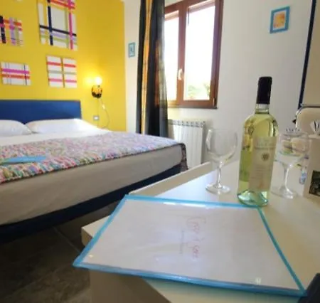 Guest house Rosso Di Sera 4*
