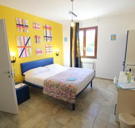 Guest house Rosso Di Sera 4*
