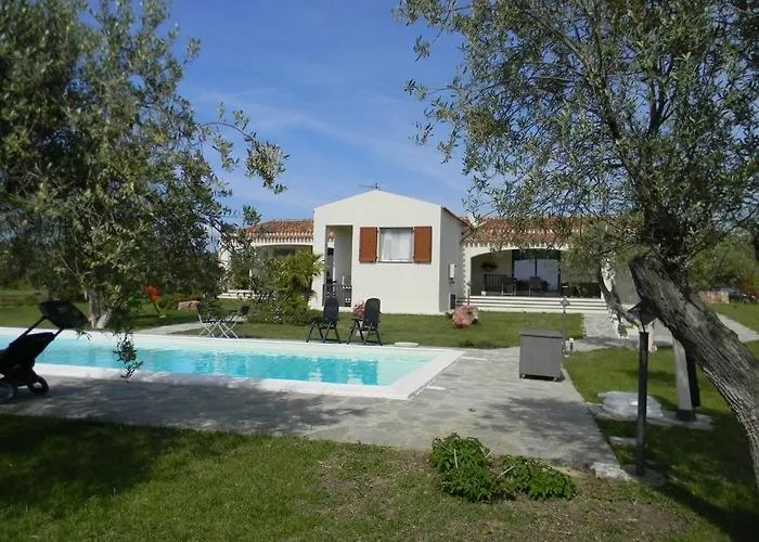 Rosso Di Sera ゲストハウス アルゲーロ