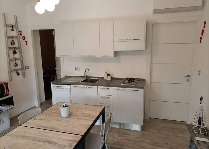 ゲストハウス Rosso Di Sera